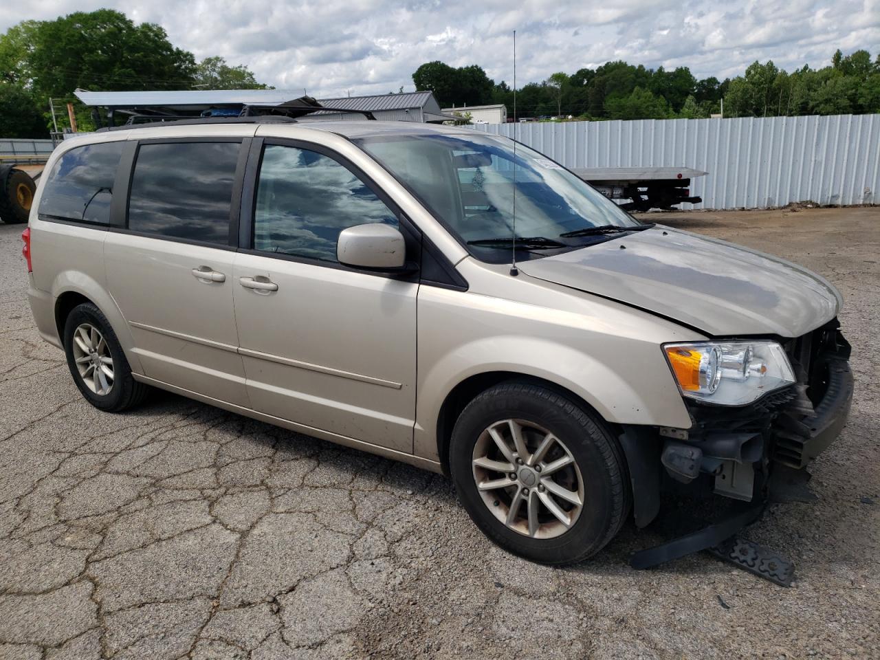 2C4RDGCG9GR309527 2016 Dodge Grand Caravan Sxt