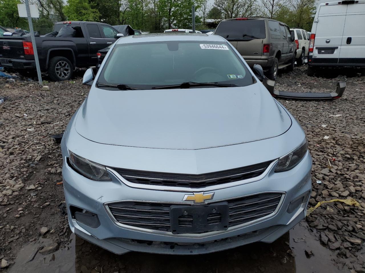 1G1ZD5ST0JF131422 2018 Chevrolet Malibu Lt