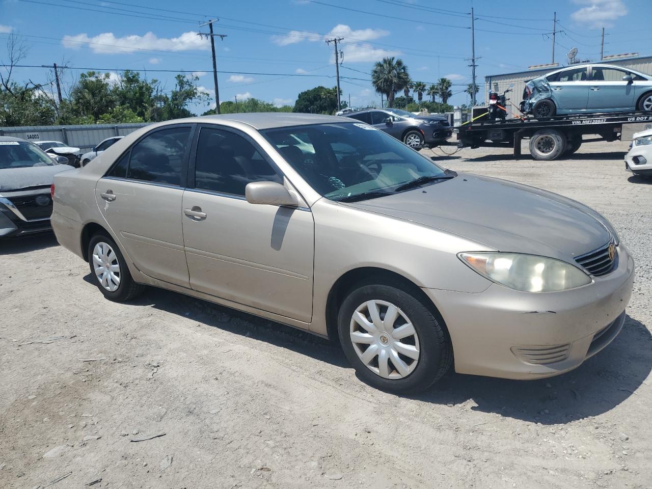 4T1BE32K05U563684 2005 Toyota Camry Le