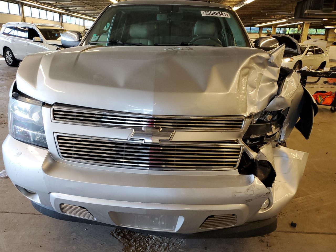 2013 Chevrolet Tahoe K1500 Lt vin: 1GNSKBE02DR193929