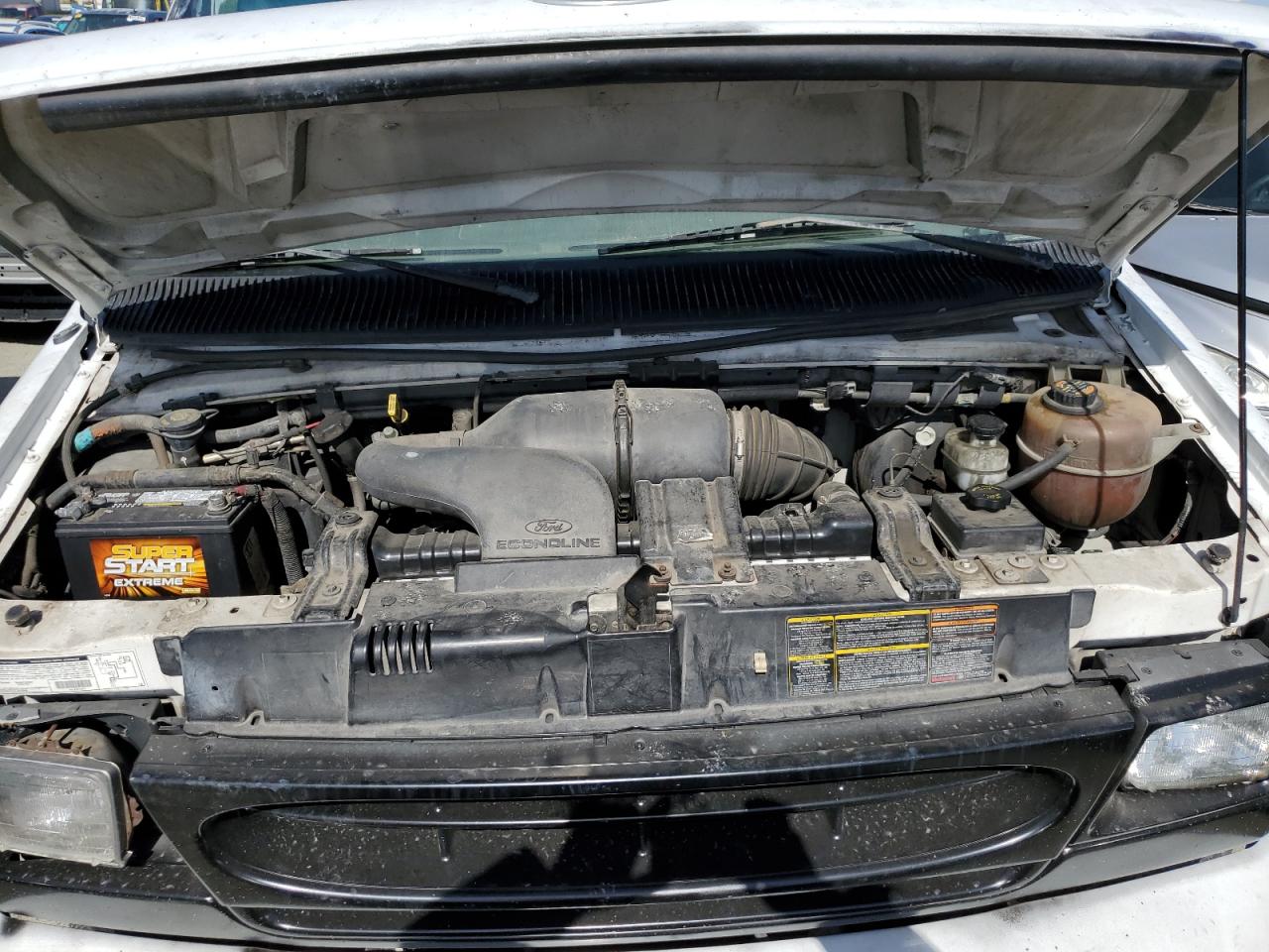 1FTEE146XVHA47816 1997 Ford Econoline E150 Van