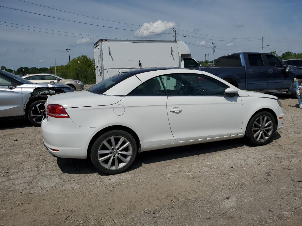 WVWBW7AHXCV000342 2012 Volkswagen Eos Komfort