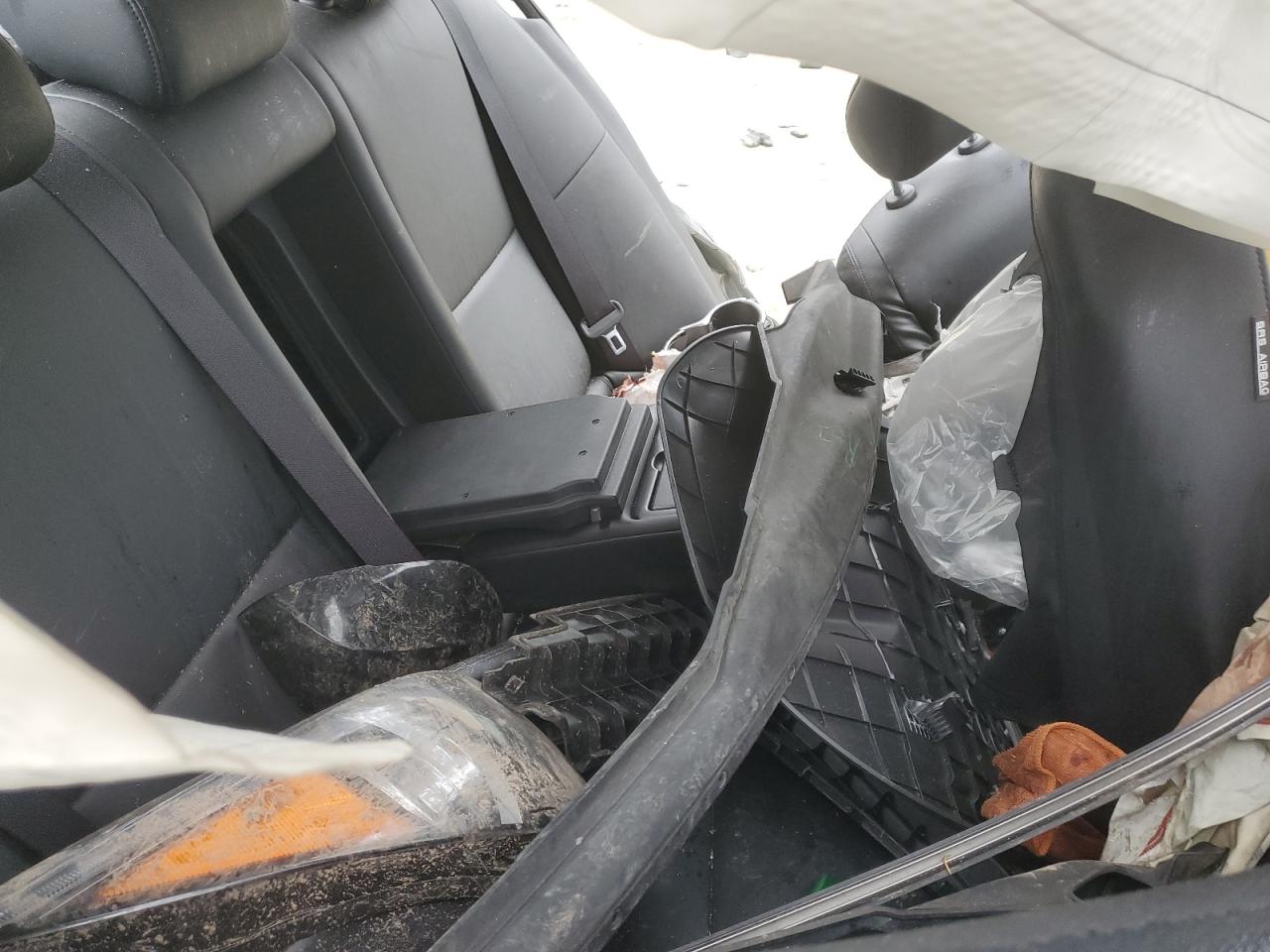 JN1EV7AR7KM558536 2019 Infiniti Q50 Luxe