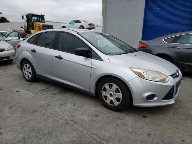 2013 Ford Focus S VIN: 1FADP3E28DL333906 Lot: 55970894