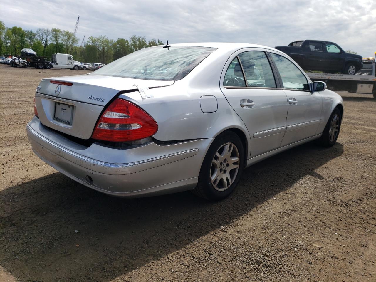 WDBUF82J15X167338 2005 Mercedes-Benz E 320 4Matic