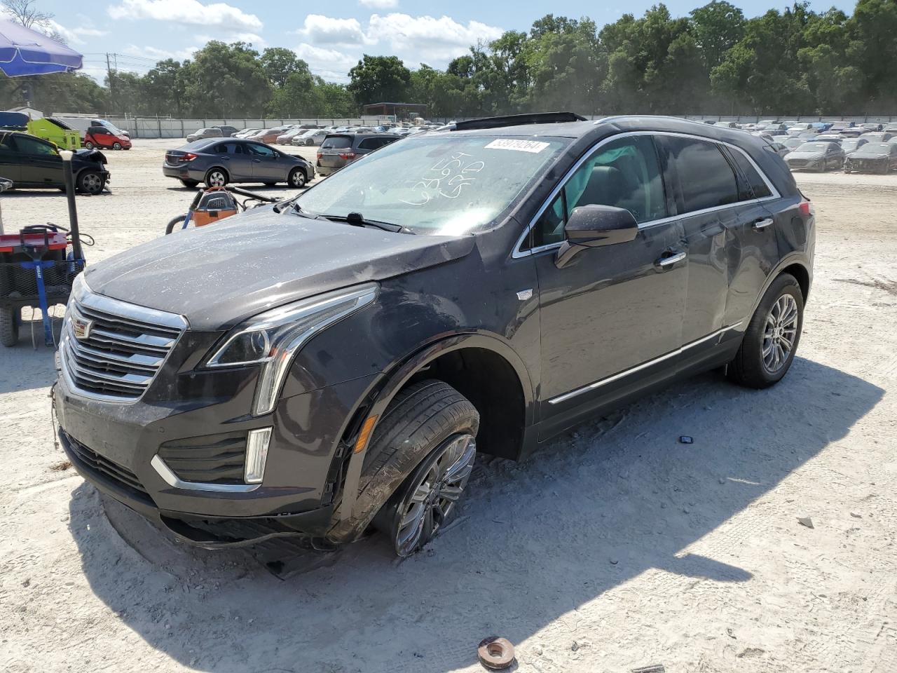 1GYKNBRS5HZ244271 2017 Cadillac Xt5 Luxury