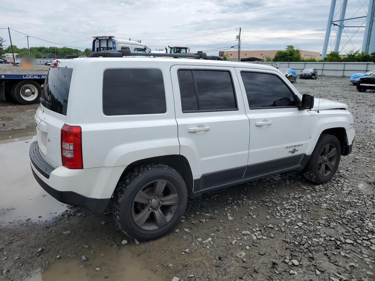 1C4NJRFB1ED588720 2014 Jeep Patriot Latitude 1C4NJRFB1ED588720 2014 Jeep Patriot Latitude