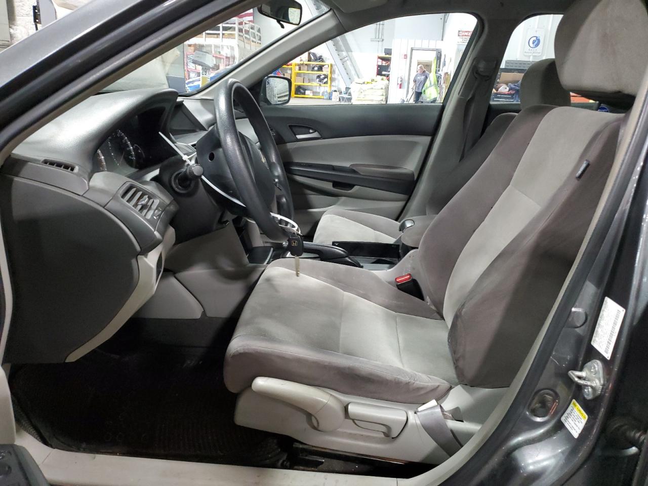 1HGCP26339A061261 2009 Honda Accord Lx