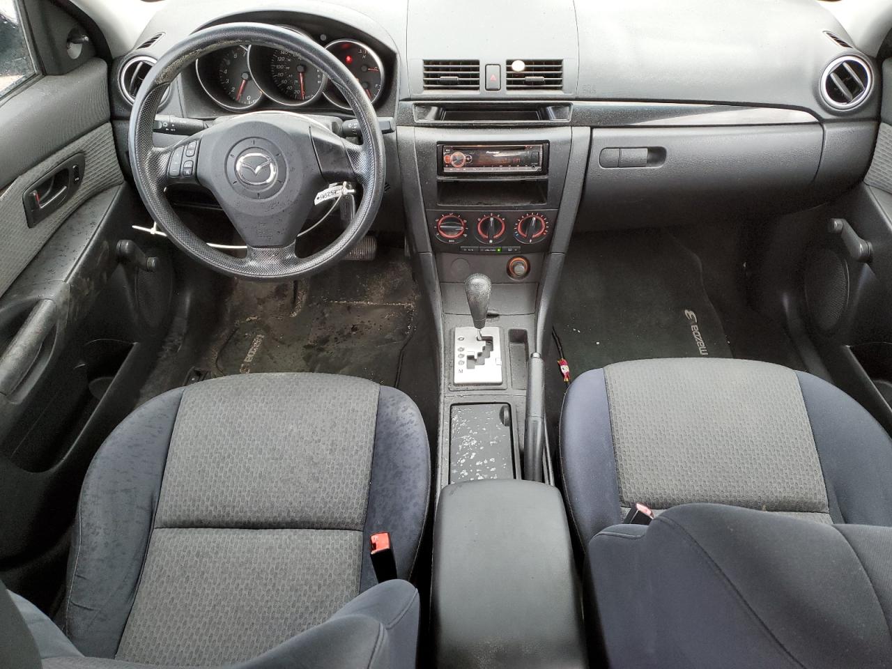 JM1BK12FX41102240 2004 Mazda 3 I