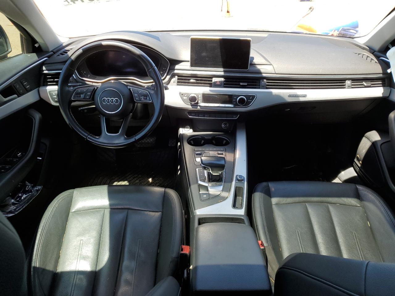 WAUDNAF4XHN041704 2017 Audi A4 Premium