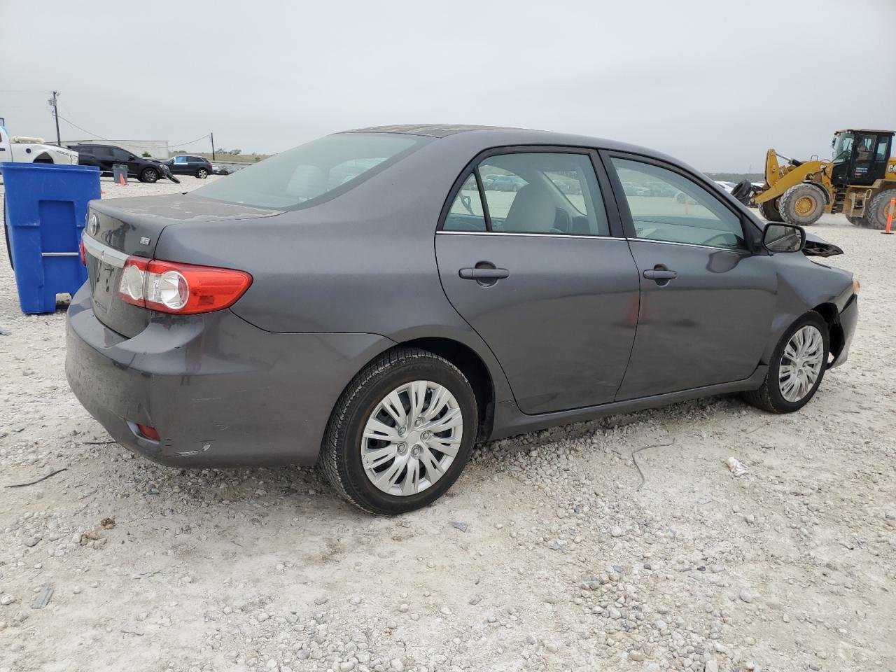 2T1BU4EE8DC980470 2013 Toyota Corolla Base