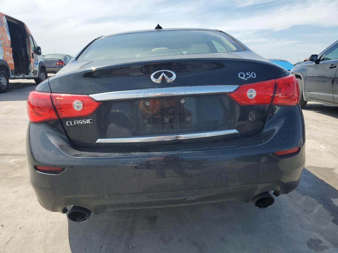 JN1EV7AP6HM741742 2017 Infiniti Q50 Premium