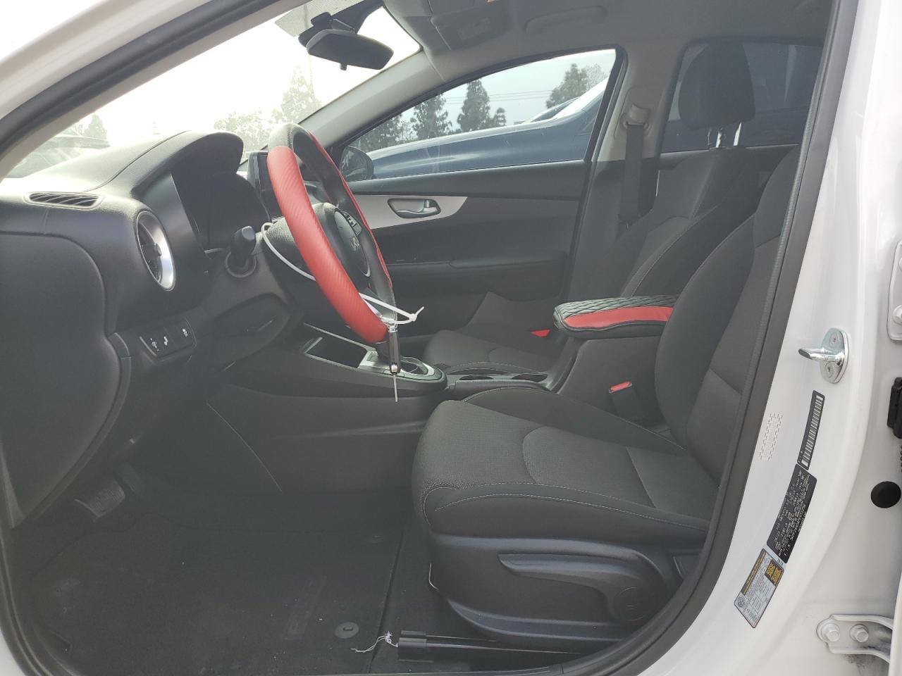 3KPF24AD4PE655258 2023 Kia Forte Lx