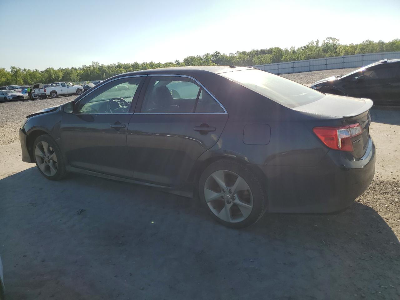 4T1BK1FK0EU024683 2014 Toyota Camry Se