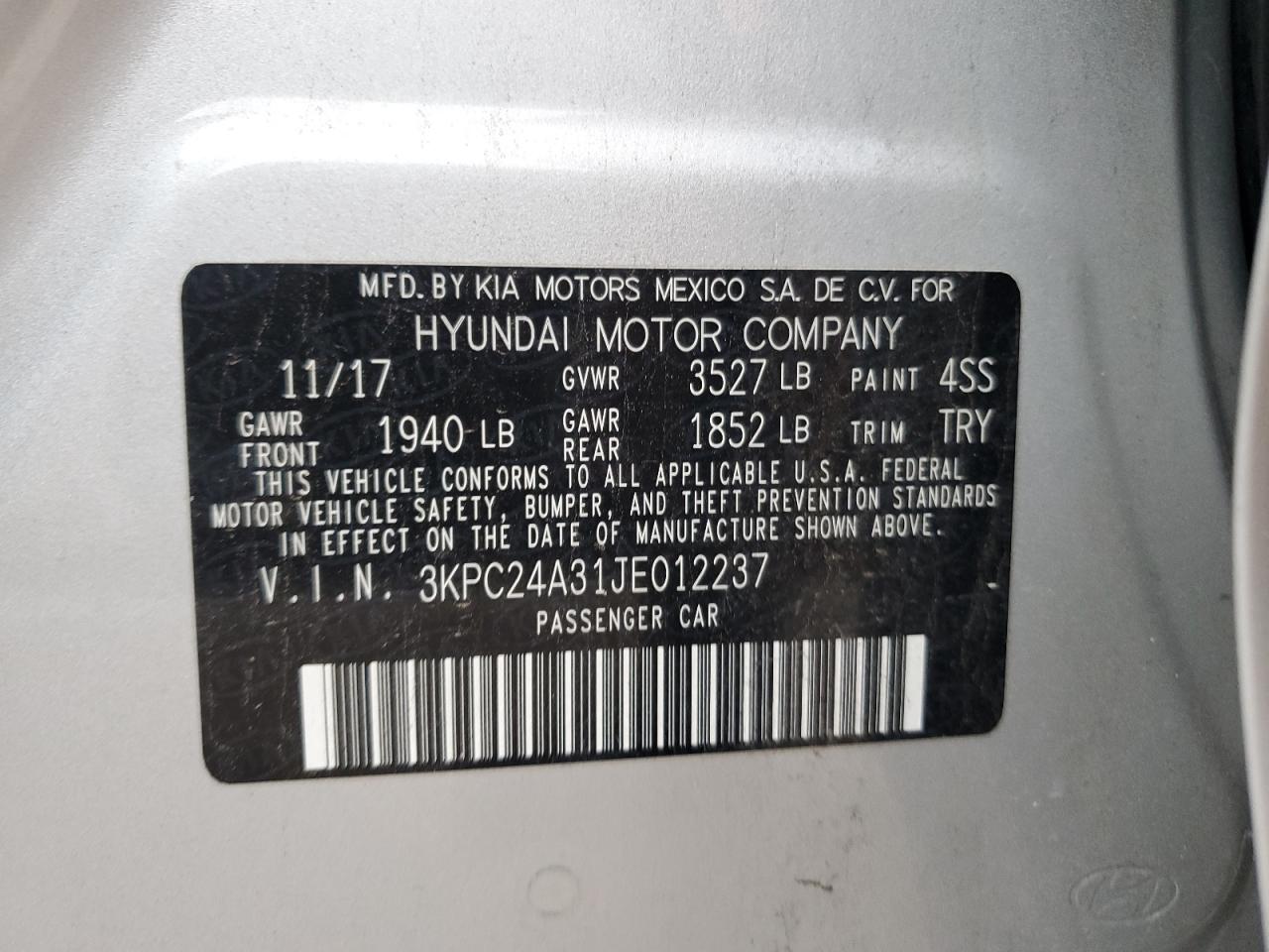 3KPC24A31JE012237 2018 Hyundai Accent Se