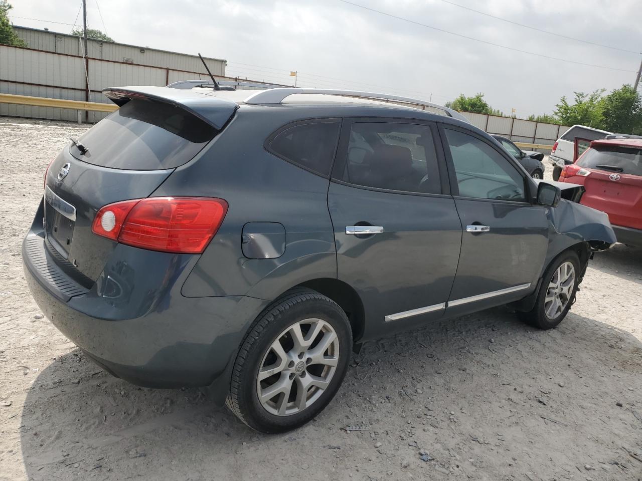 JN8AS5MT0DW023852 2013 Nissan Rogue S