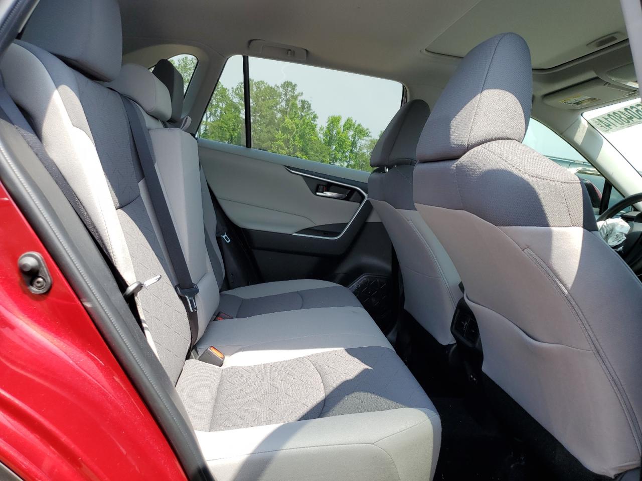 2T3W1RFV9NW204751 2022 Toyota Rav4 Xle