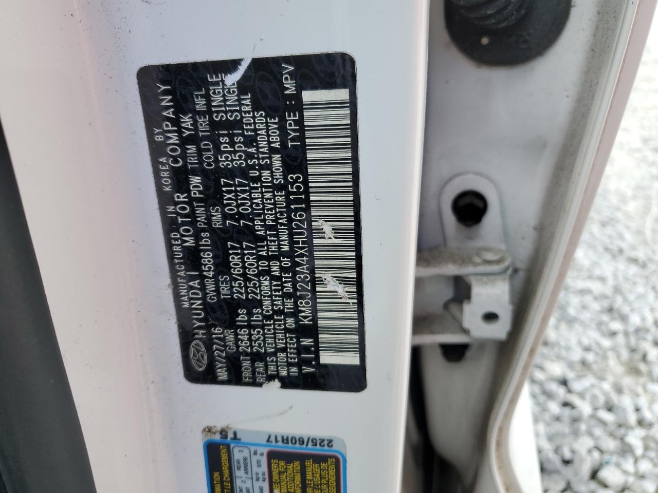 KM8J23A4XHU261153 2017 Hyundai Tucson Se