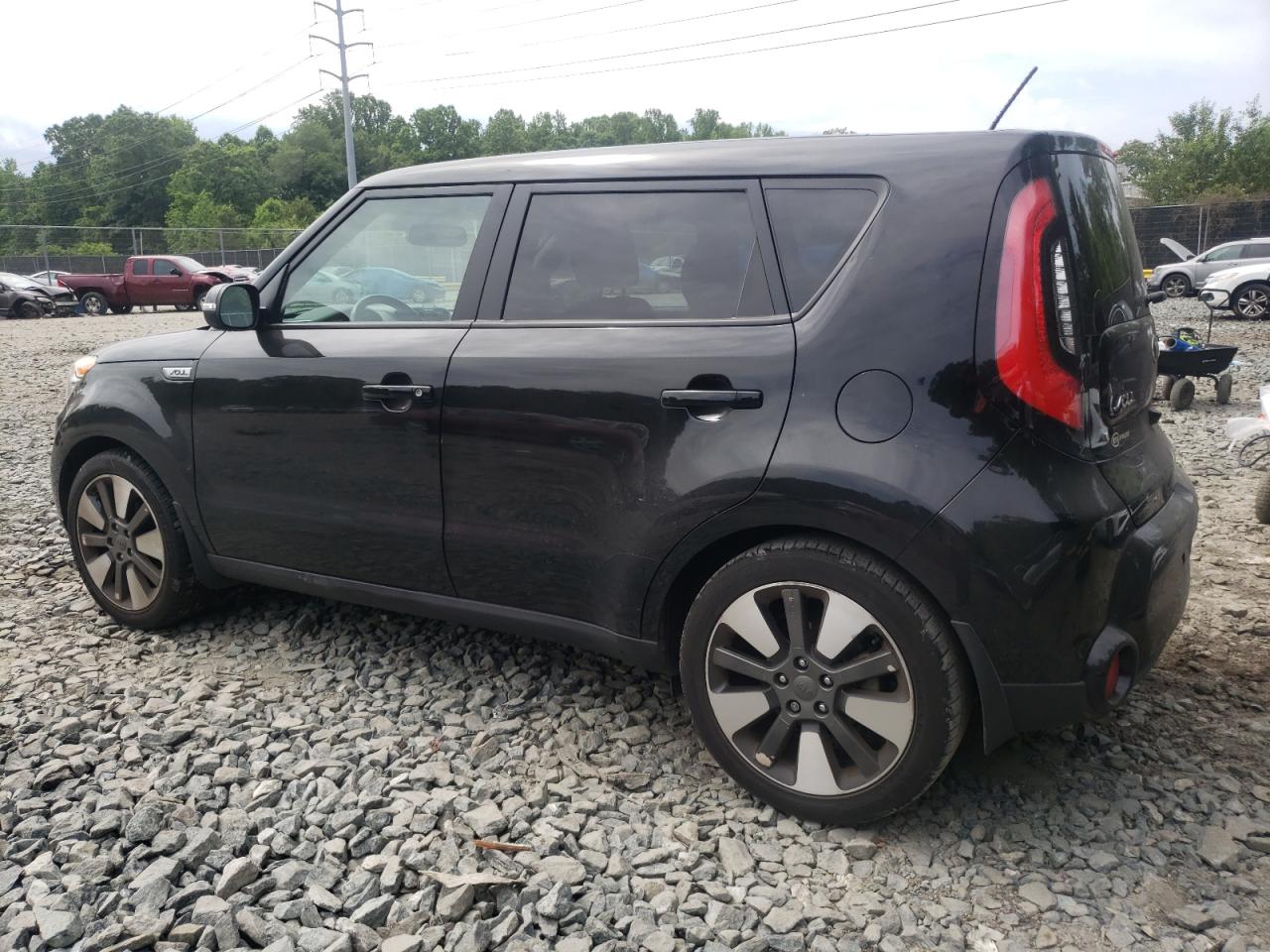 KNDJX3A53E7088083 2014 Kia Soul !