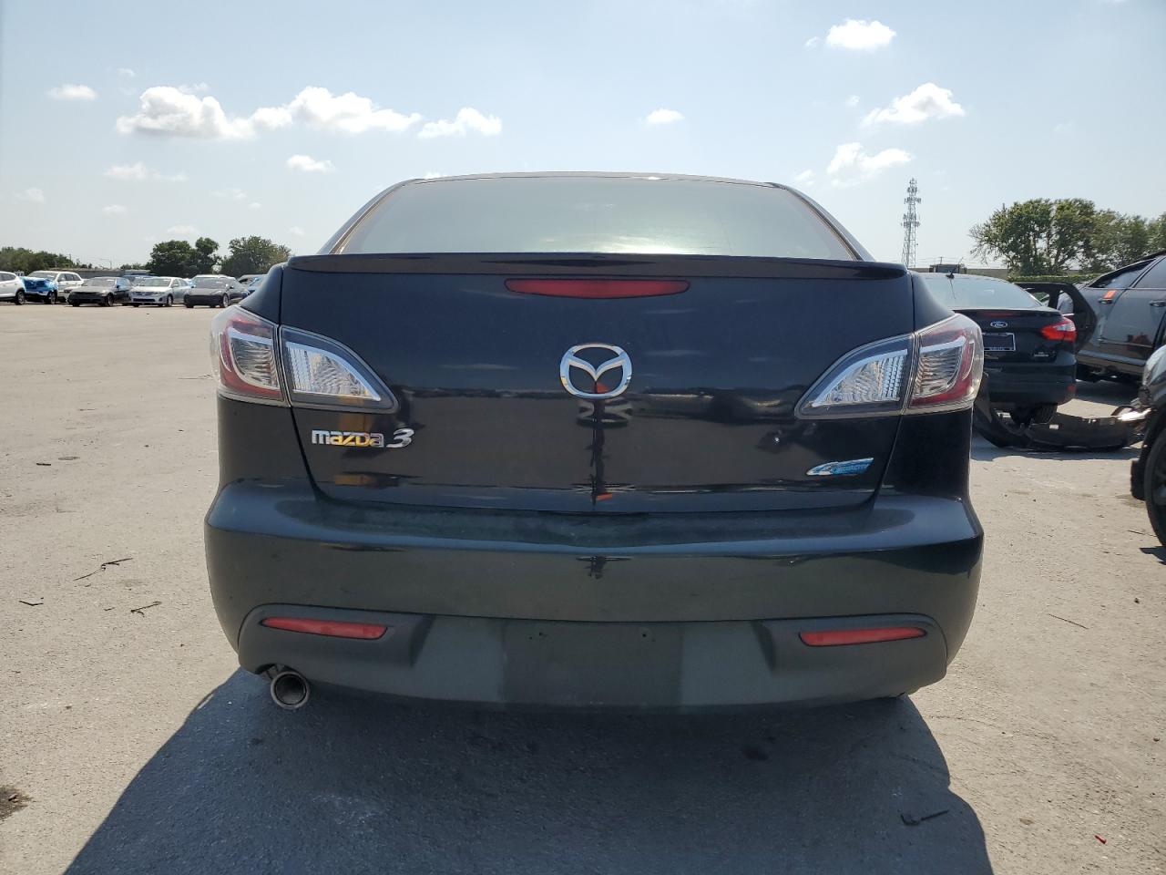 JM1BL1SG8A1336930 2010 Mazda 3 I