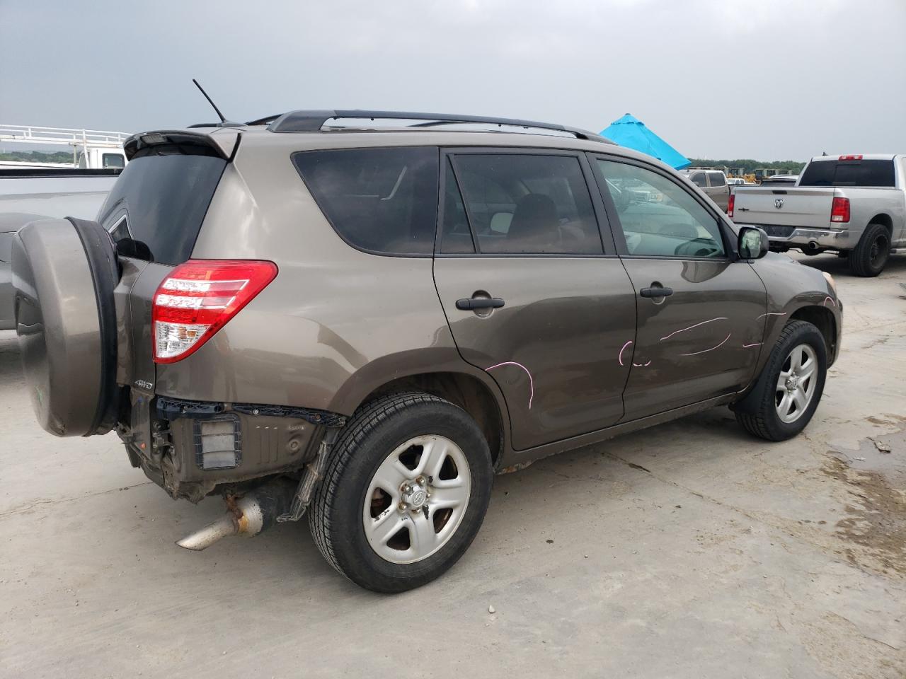 2T3BF4DV6BW106276 2011 Toyota Rav4