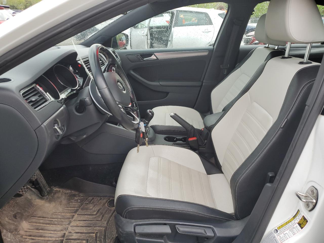 3VWB17AJ2GM413371 2016 Volkswagen Jetta Sport