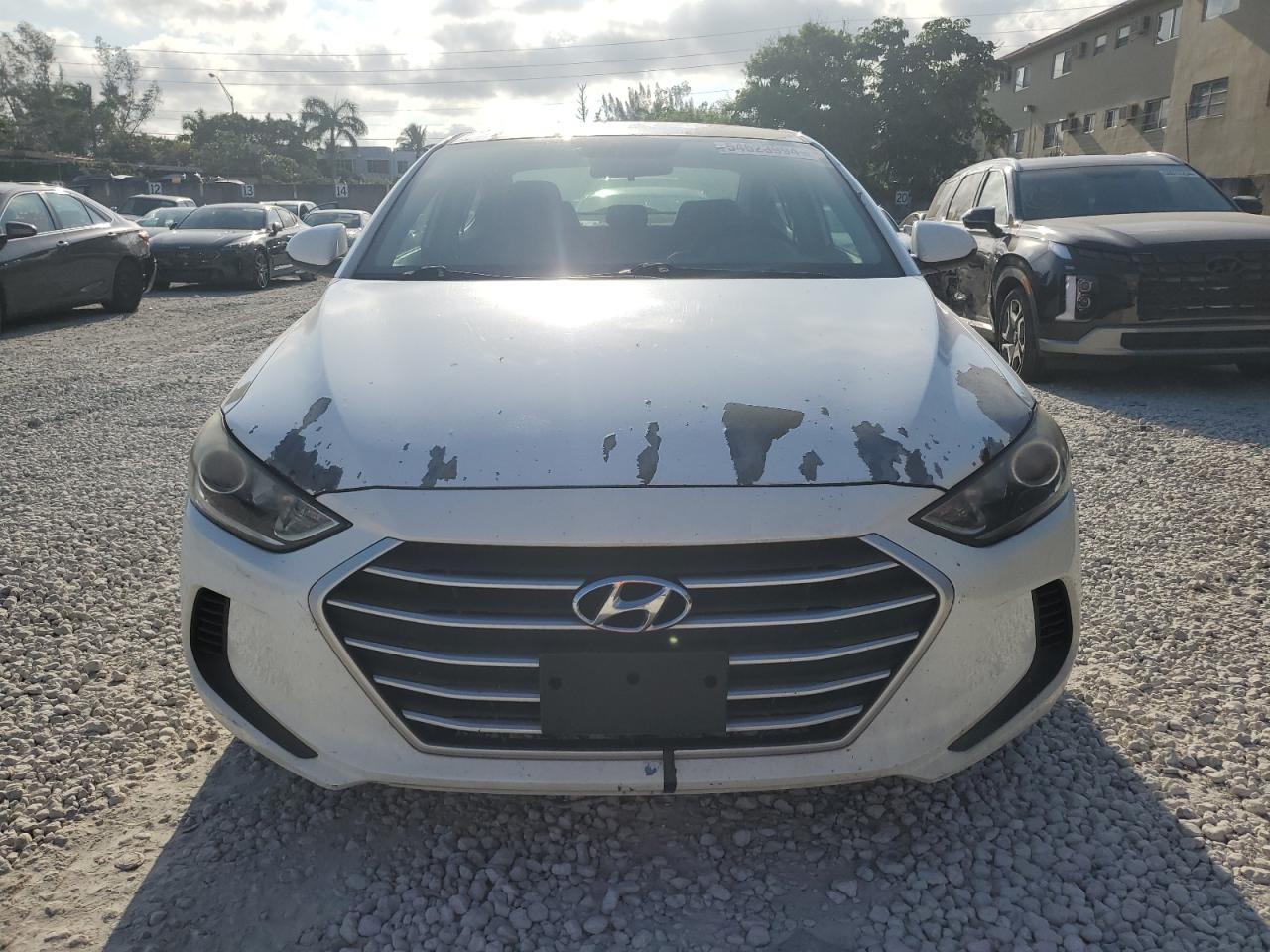 5NPD74LF9HH125954 2017 Hyundai Elantra Se