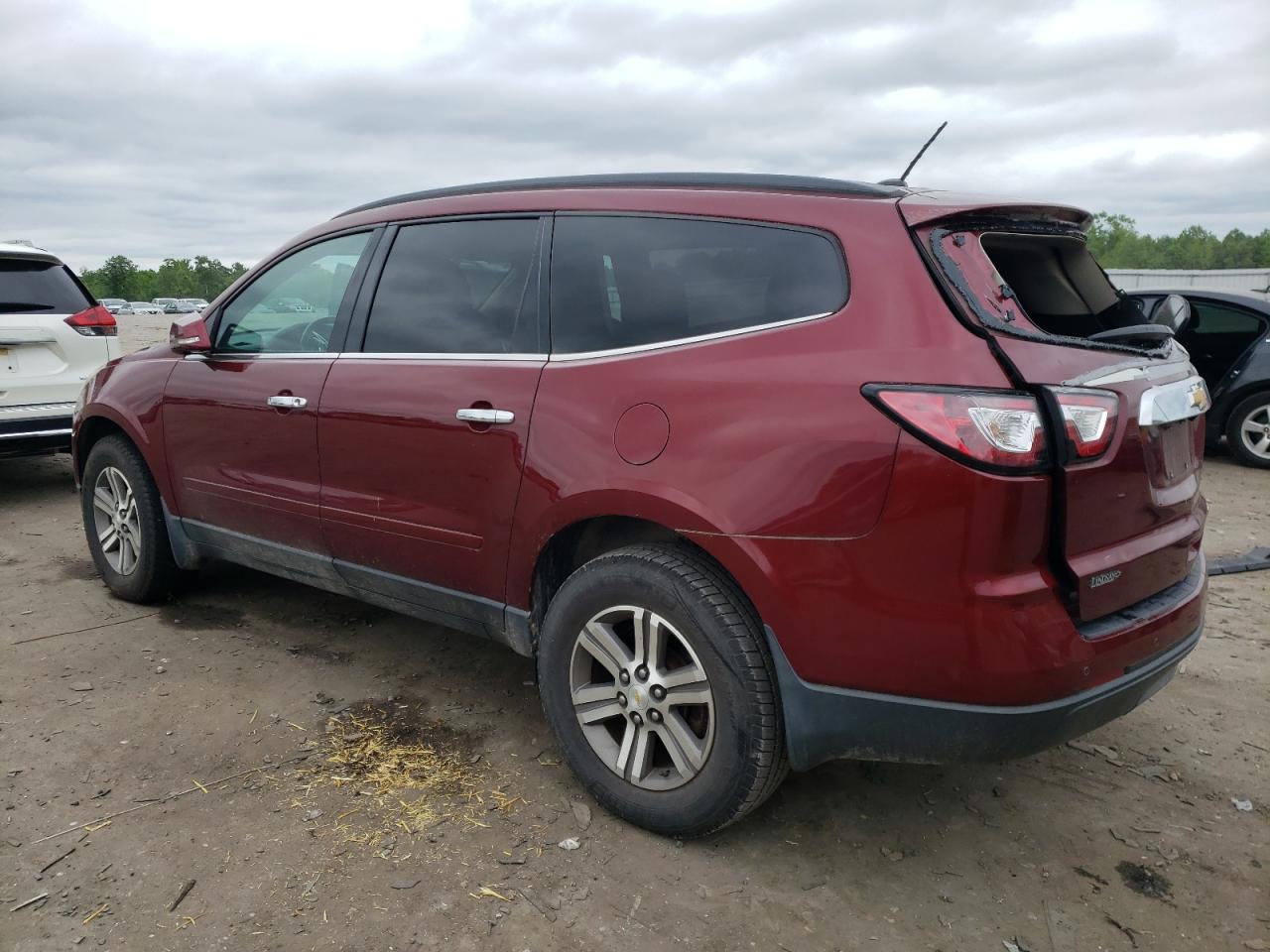 1GNKRHKD1FJ351135 2015 Chevrolet Traverse Lt