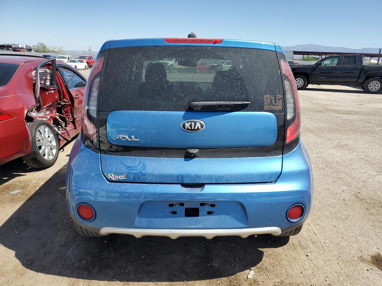 KNDJP3A59H7429331 2017 Kia Soul +