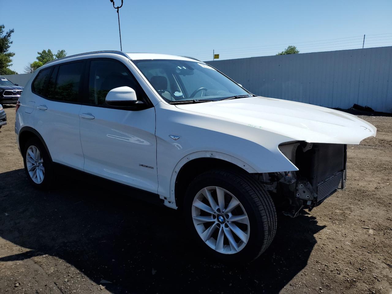 5UXWX9C57H0T02252 2017 BMW X3 xDrive28I