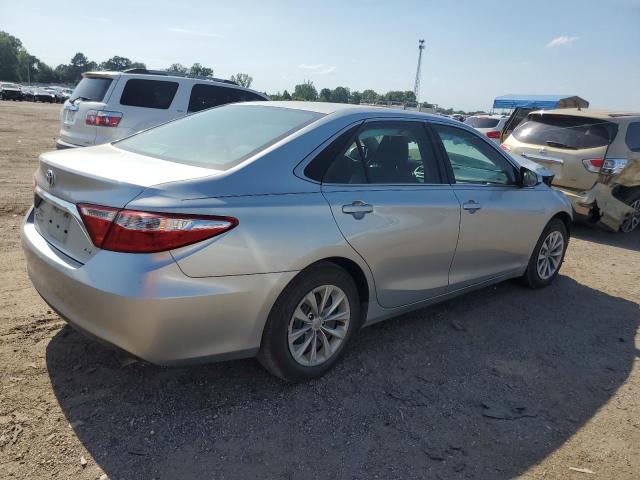 VIN 4T1BF1FK0FU485095 2015 Toyota Camry, LE no.3