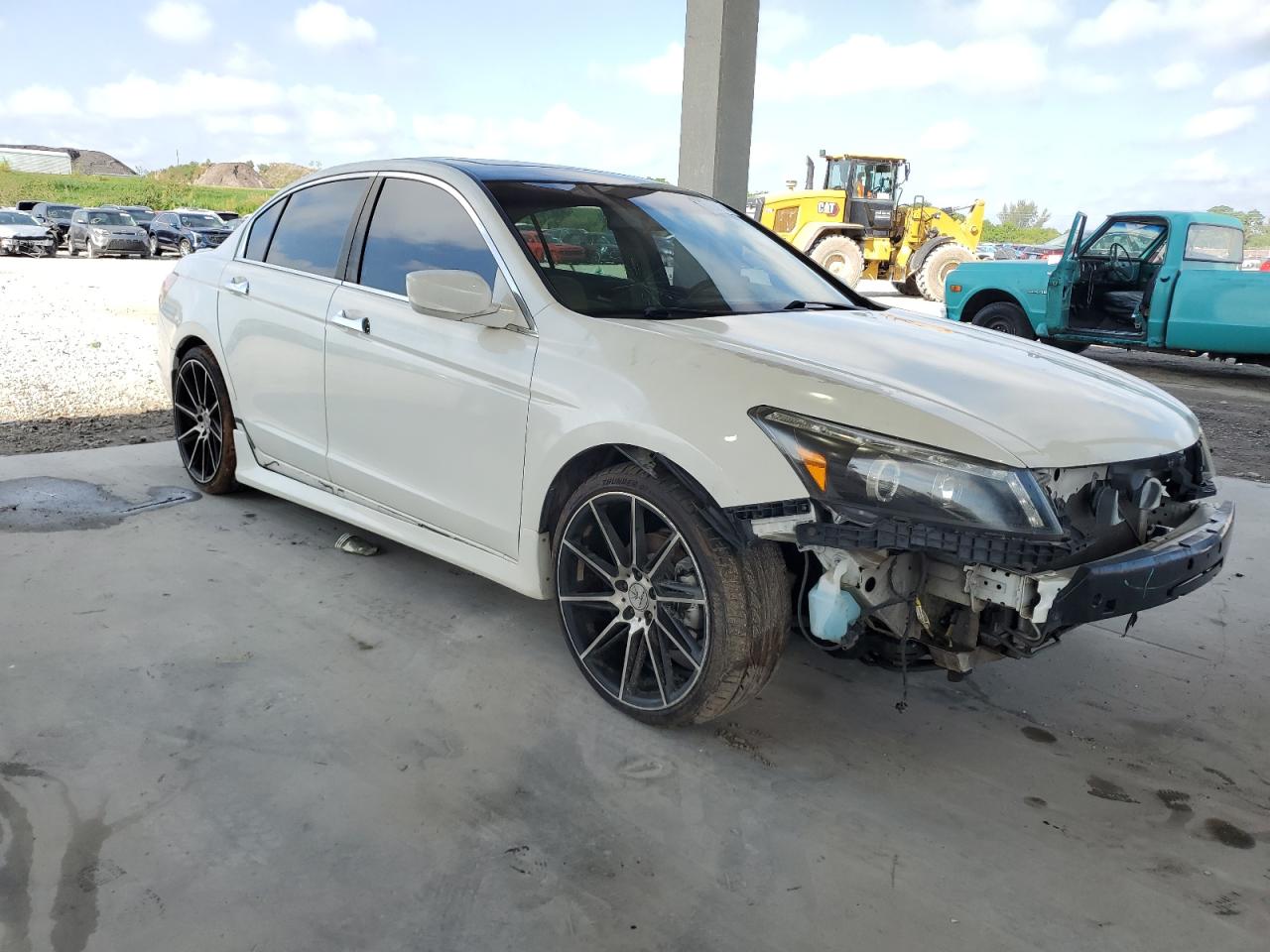 5KBCP3F82BB003513 2011 Honda Accord Exl