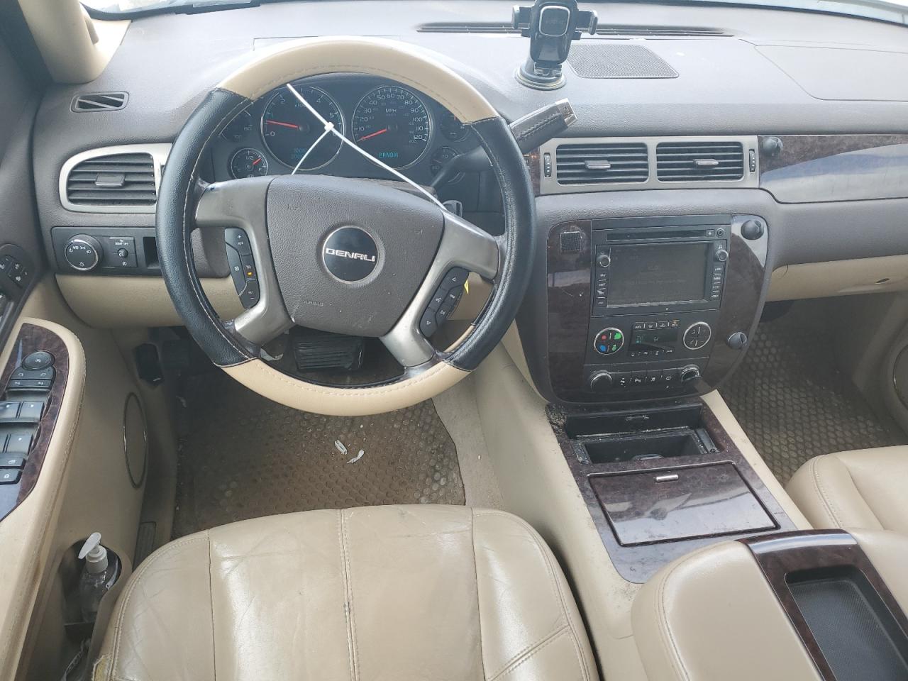 2GTEC638281305145 2008 GMC New Sierra C1500 Denali