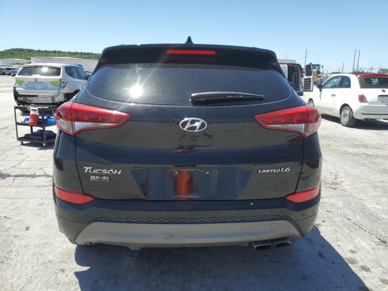 KM8J33A2XGU246825 2016 Hyundai Tucson Limited