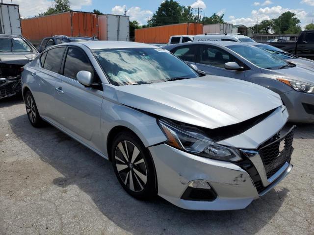 1N4BL4BV0LC113665 Nissan Altima S 4