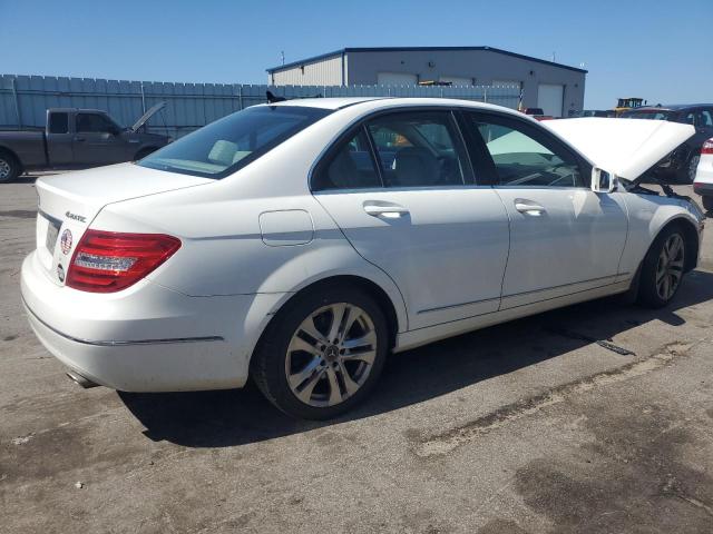 VIN WDDGF8AB0DA820404 2013 Mercedes-Benz C-Class, 3... no.3