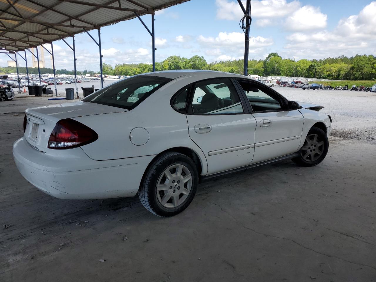 1FAHP53296A131476 2006 Ford Taurus Se