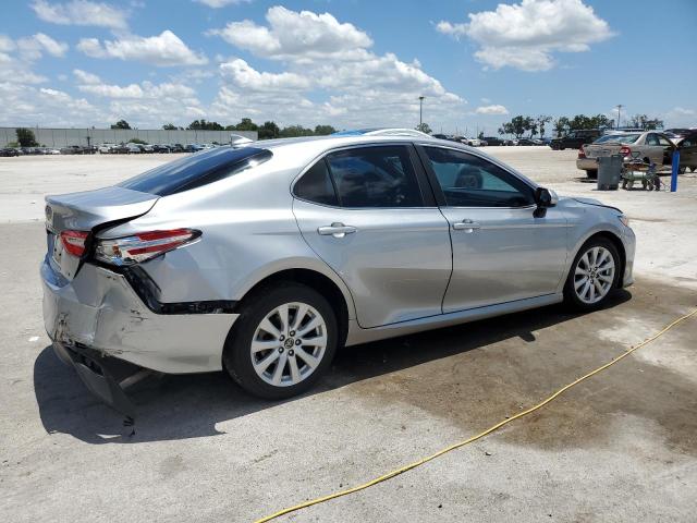 2019 Toyota Camry L VIN: 4T1B11HKXKU842837 Lot: 55734174