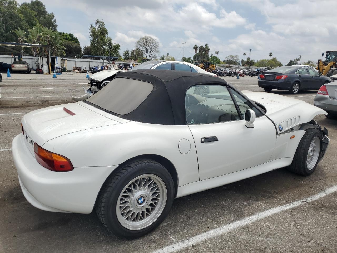 4USCH7323VLE02223 1997 BMW Z3 1.9