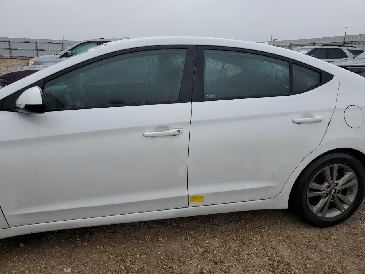 5NPD84LF3JH255263 2018 Hyundai Elantra Sel