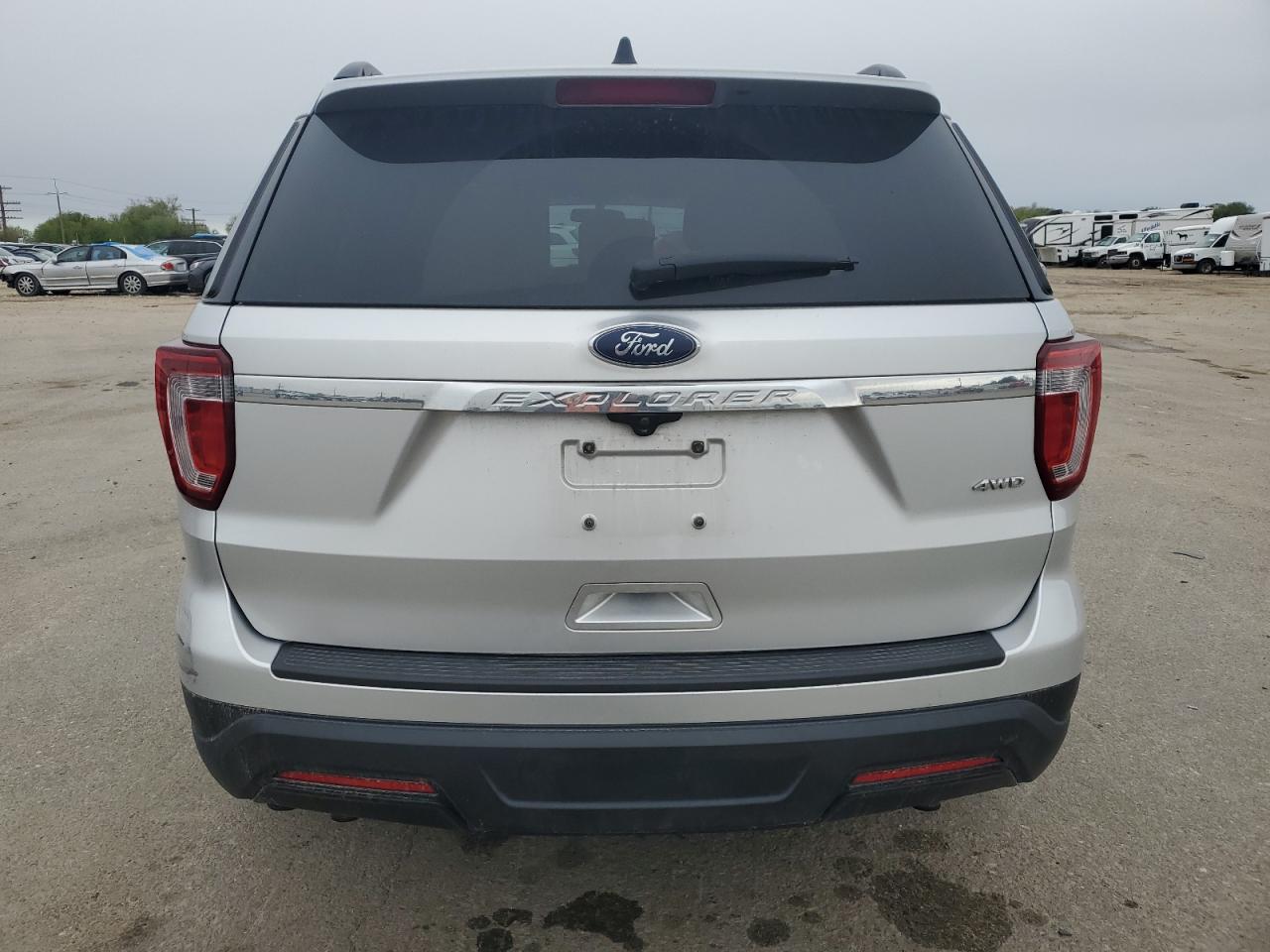 1FM5K8B86JGC71652 2018 Ford Explorer