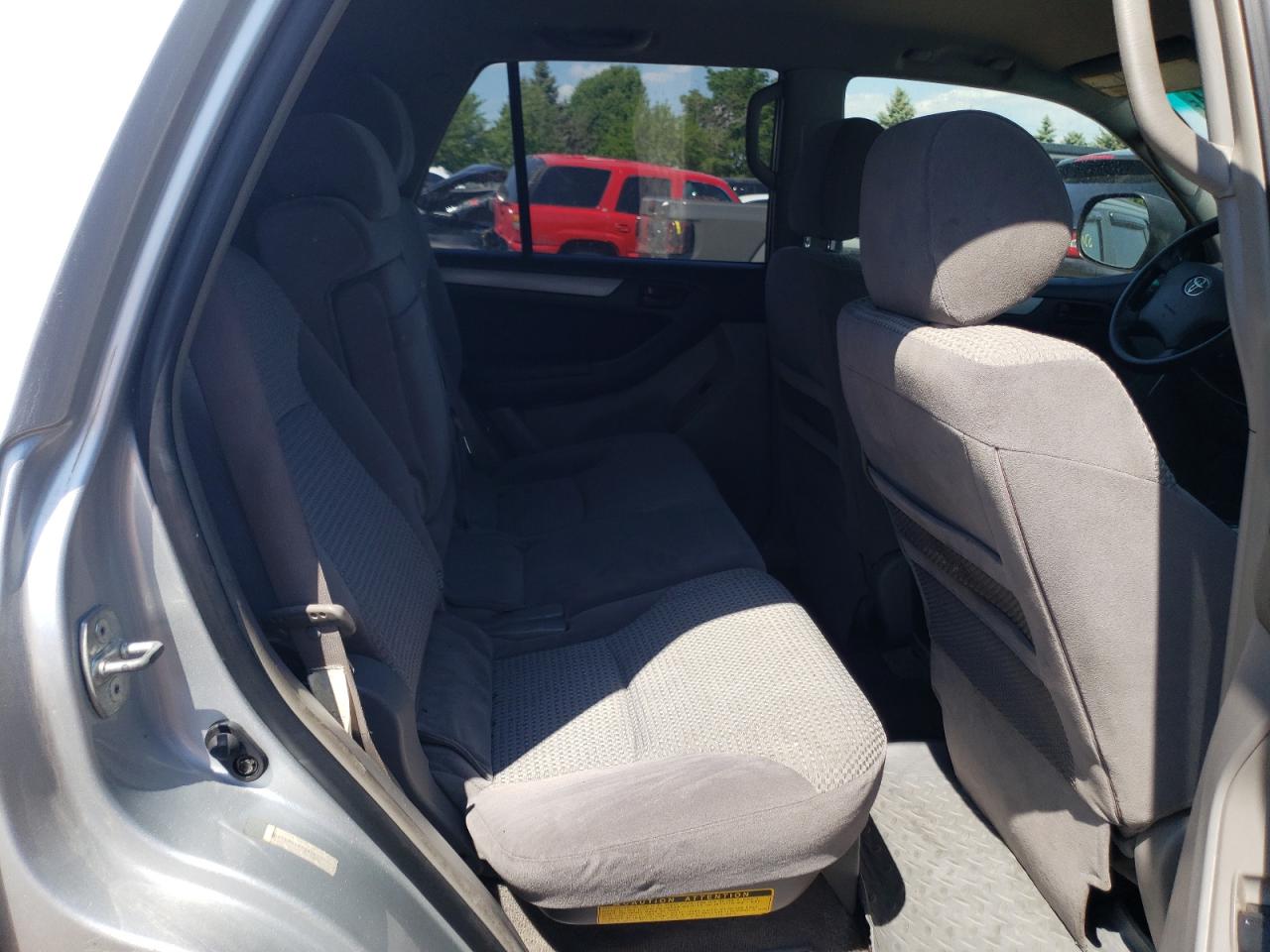 JTEBU14R940037772 2004 Toyota 4Runner Sr5