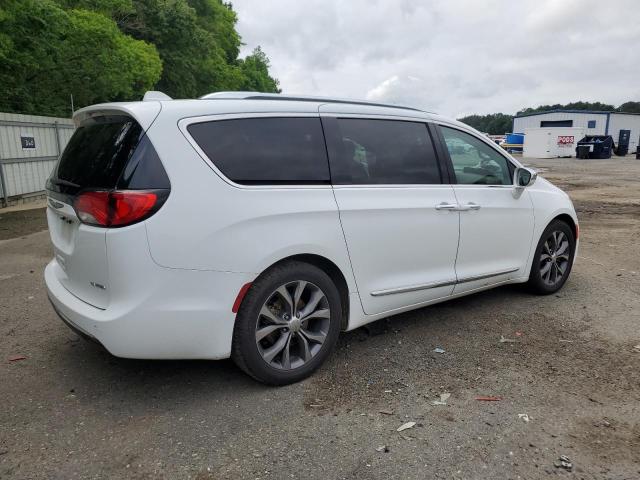 2017 Chrysler Pacifica Limited VIN: 2C4RC1GG3HR757676 Lot: 53148594