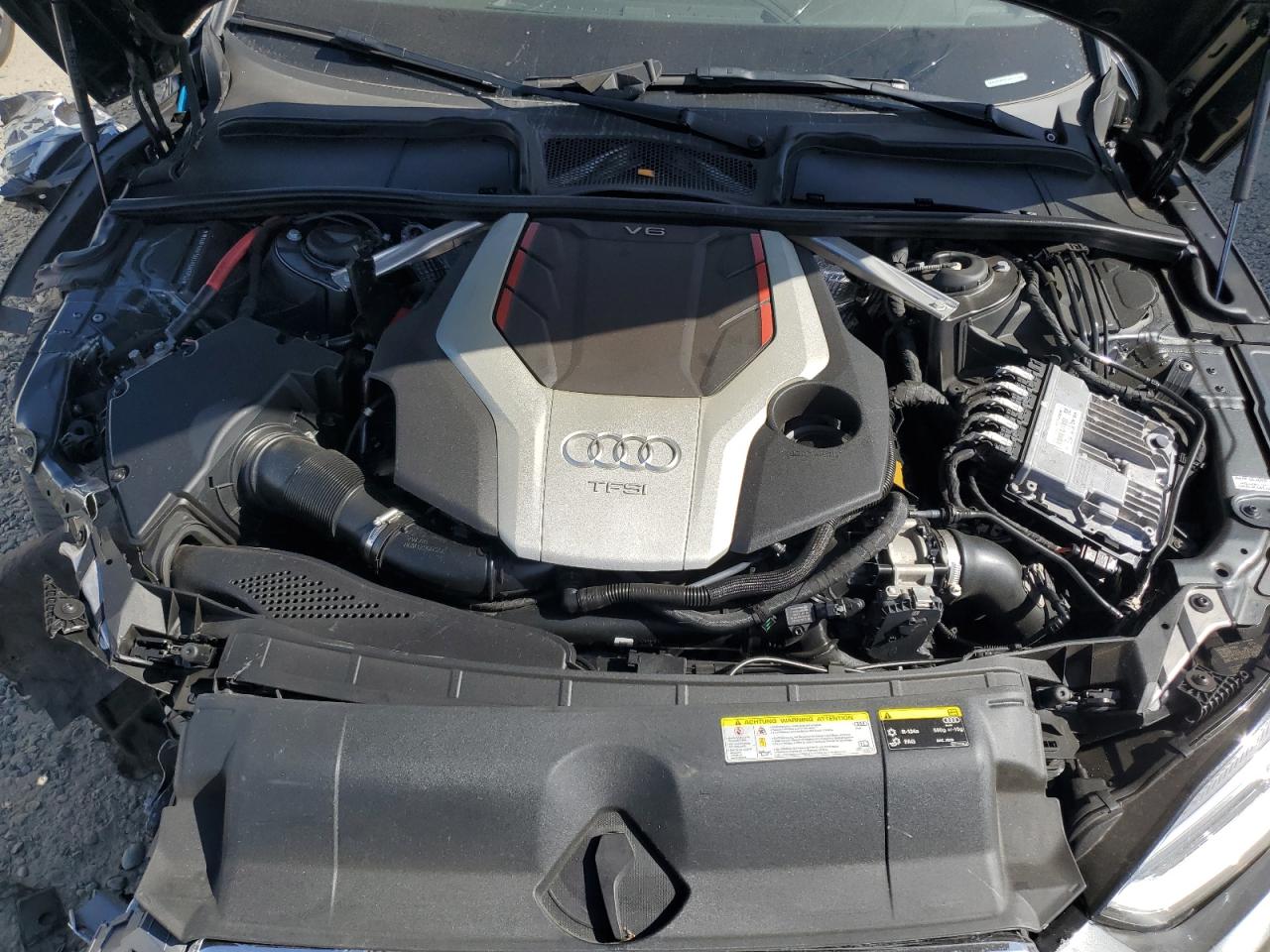 WAUP4AF50JA001752 2018 Audi S5 Premium Plus