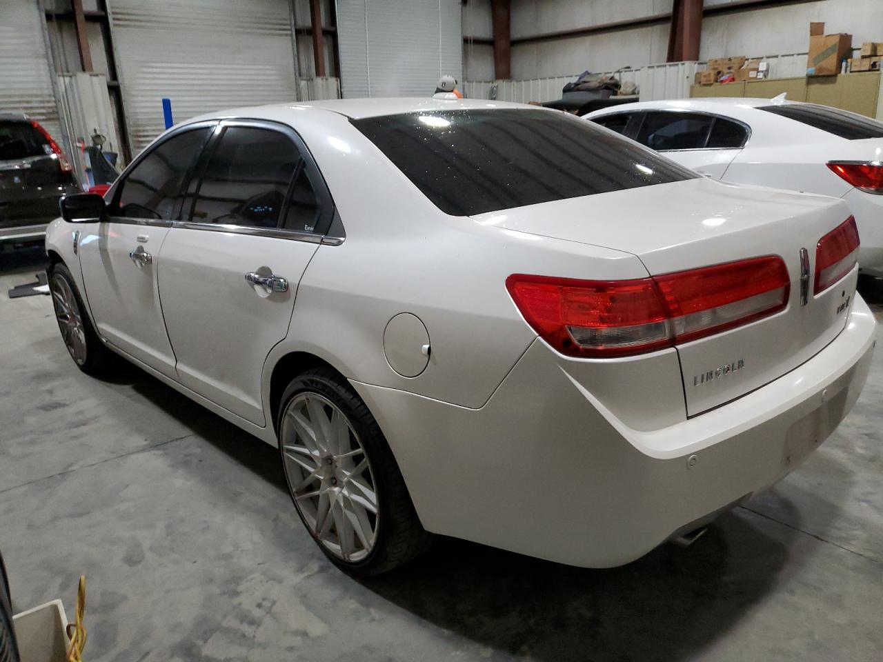 3LNHL2GC6BR771129 2011 Lincoln Mkz