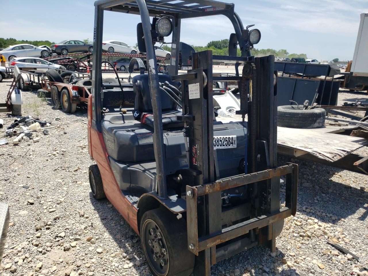 66733 2015 Toyota Forklift