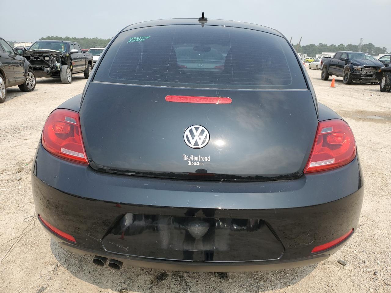 3VWJX7AT9DM690316 2013 Volkswagen Beetle