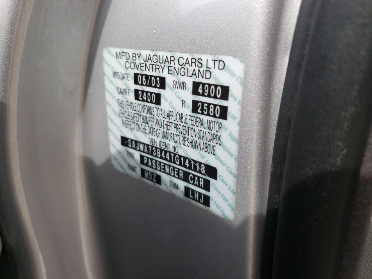 SAJWA73B44TG14118 2004 Jaguar Xjr S