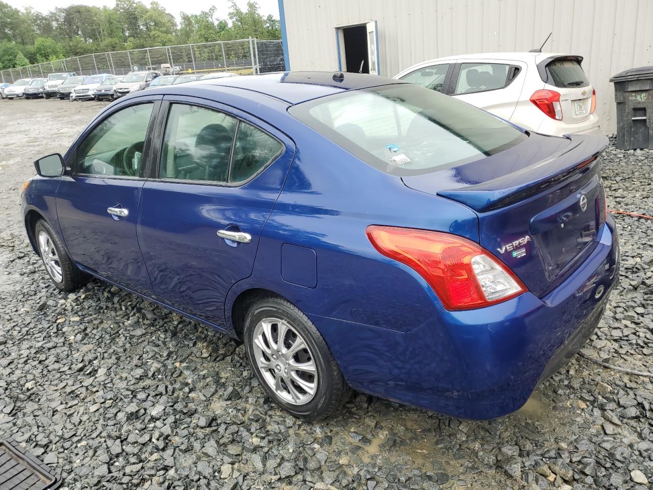 2019 Nissan Versa S vin: 3N1CN7AP8KL875175