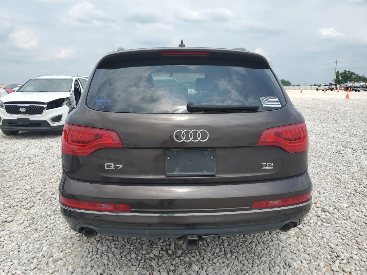 WA1LMAFE8BD008041 2011 Audi Q7 Premium Plus